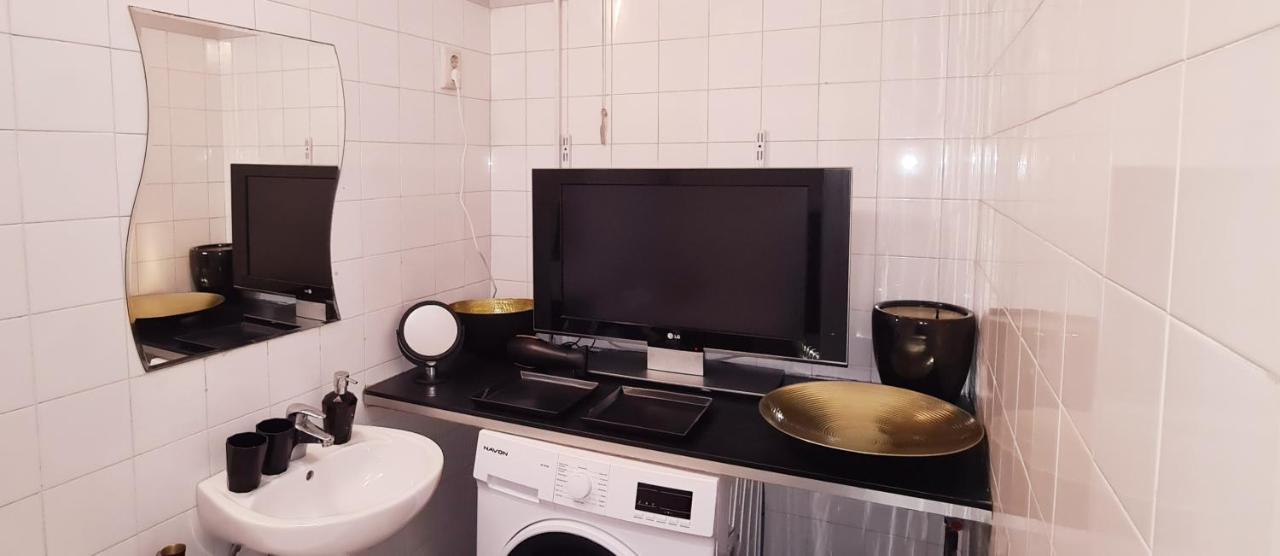Krisna Apartment Budapest Exterior foto